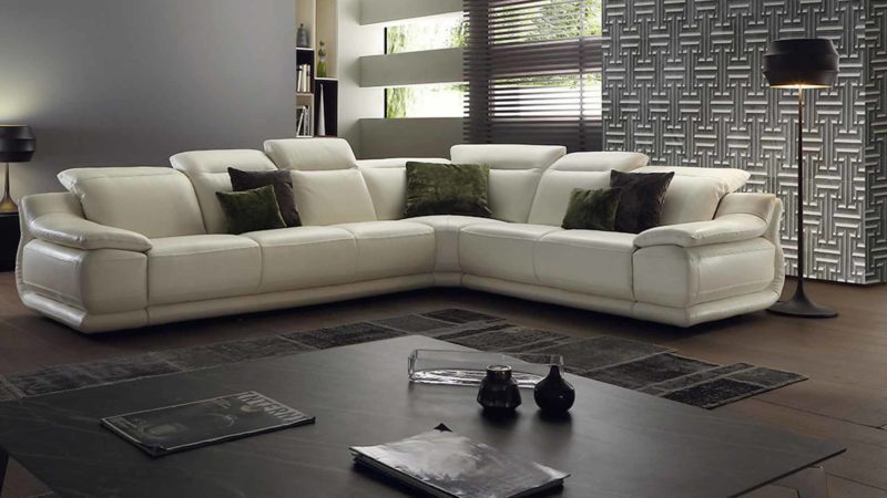 Ce7e Indianapolis Leather Sectional