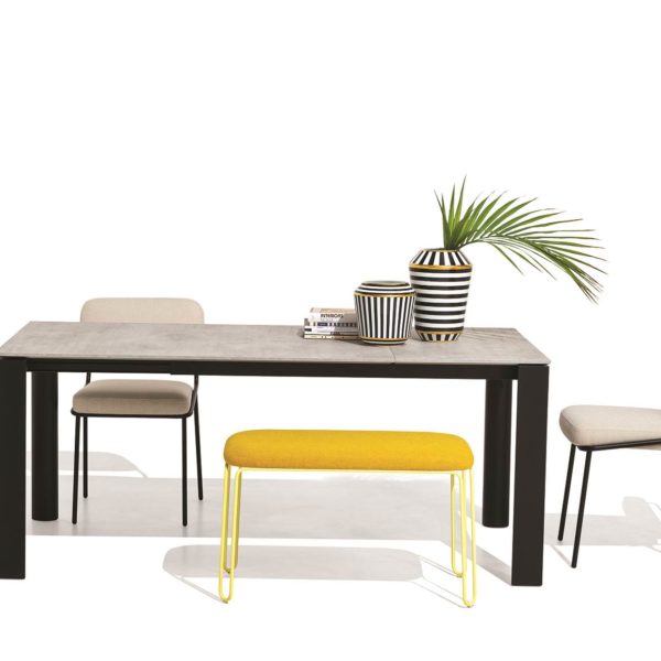 DORIAN WOOD extendable table by Connubia Italy