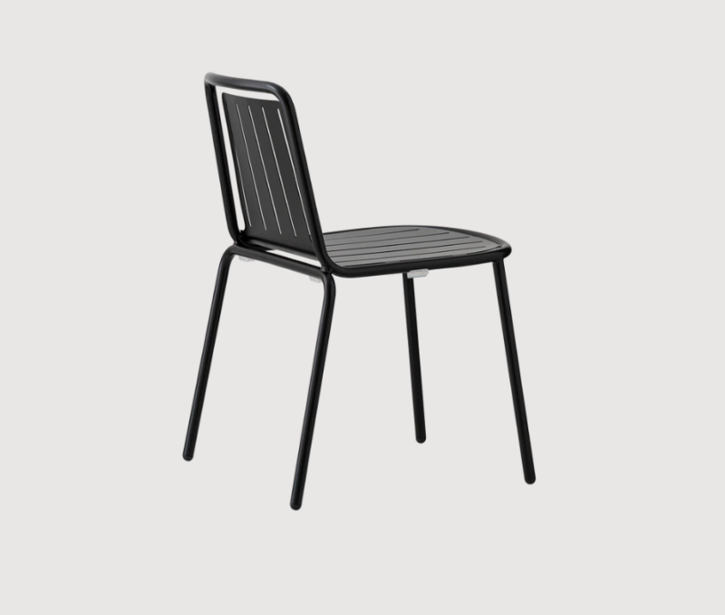 Cb/2131-E Easy Chair